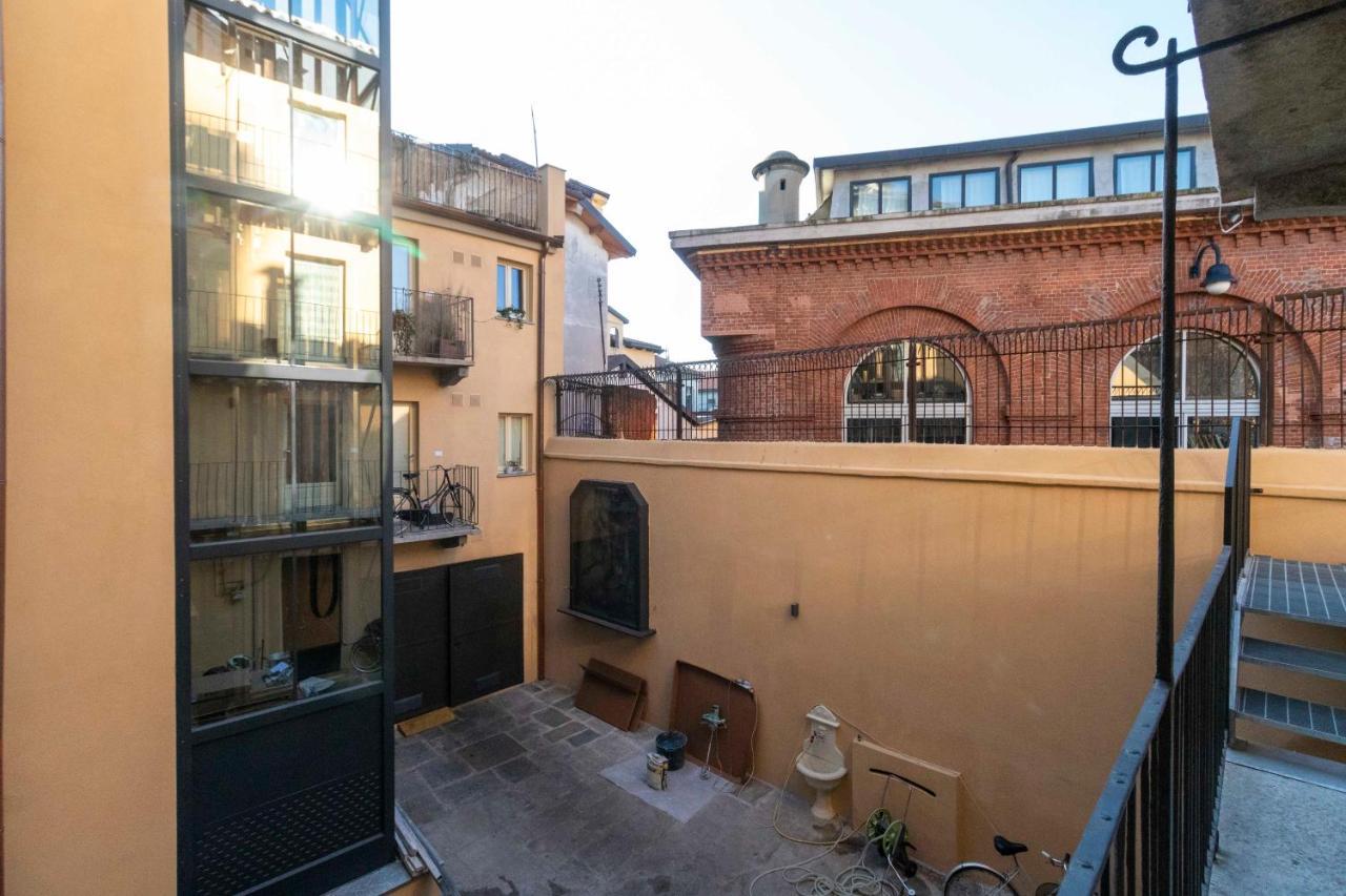 Apartamento Borgo Dora Artistic Studio Turín Exterior foto